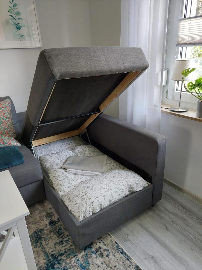 Gemuetliches, Voll Ausgestattetes Apartment Halle  Exterior foto