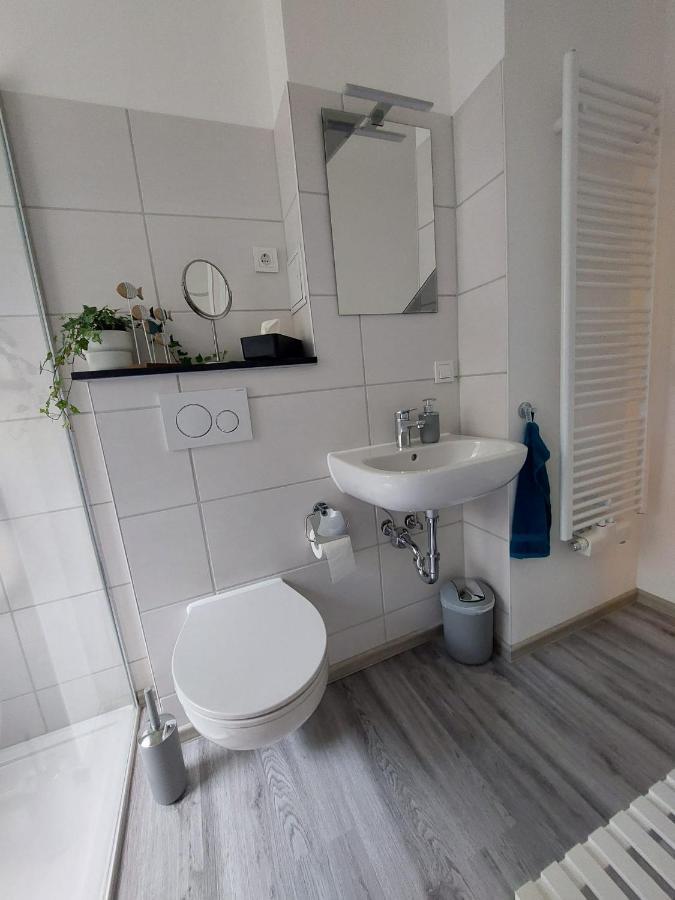 Gemuetliches, Voll Ausgestattetes Apartment Halle  Exterior foto